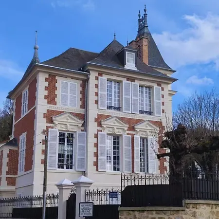 Chateau Du Xviie Bords De Marne La Varenne Chennevieres-sur-Marne