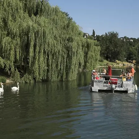 Chateau Du Xviie Bords De Marne La Varenne * Chennevieres-sur-Marne